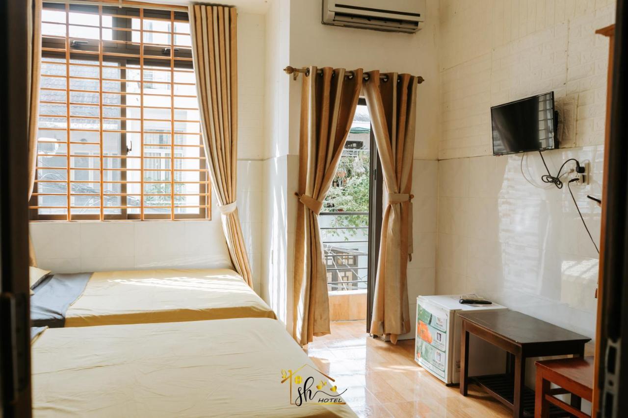 Sh Hotel Hue Bagian luar foto