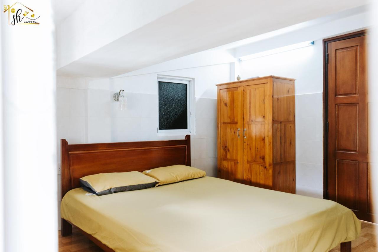 Sh Hotel Hue Bagian luar foto