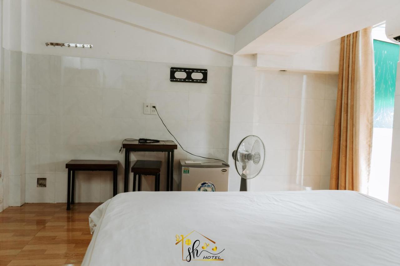 Sh Hotel Hue Bagian luar foto