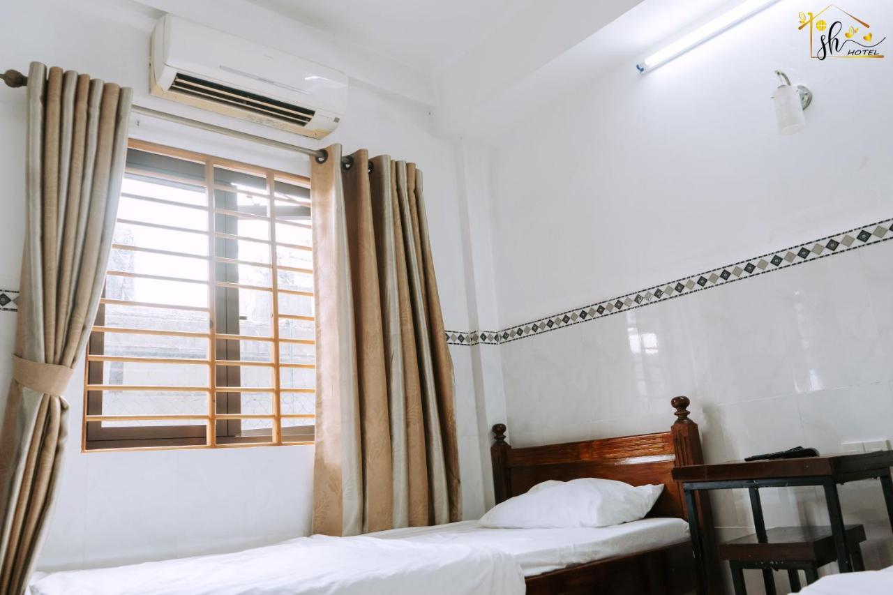 Sh Hotel Hue Bagian luar foto