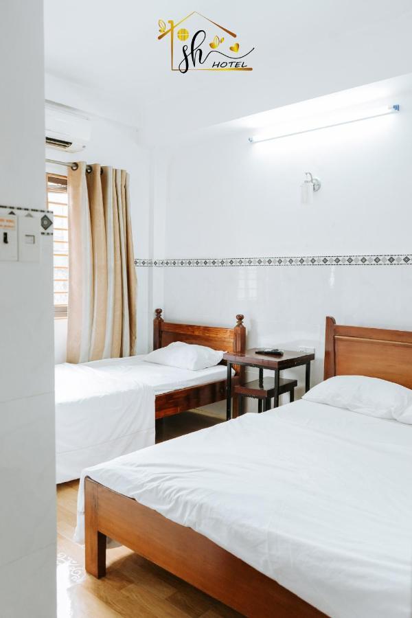 Sh Hotel Hue Bagian luar foto