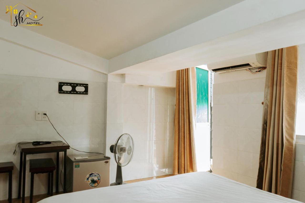 Sh Hotel Hue Bagian luar foto